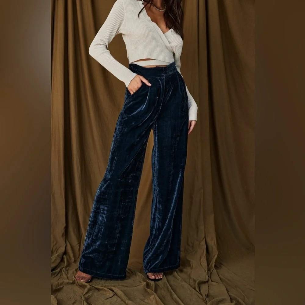 12th Tribe Navy Blue Velvet Wide Leg High Waisted Trousers Pants NWT Small